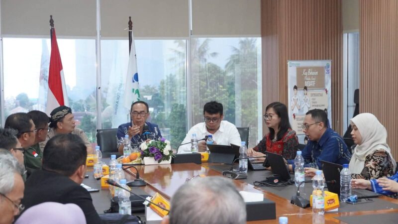Bersama Komisi IV, Pemkab Sukabumi Percepat UHC Agar Warga Tak Lagi Terkendala Berobat