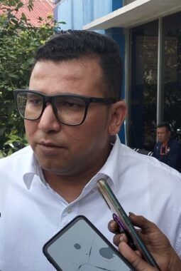 Banyak Perusahaan Tower Mangkir dari Panggilan DPRD, Komisi II Soroti Kepatuhan Izin
